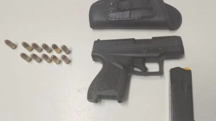 Homem é preso com arma escondida em veículo na AM-070 – Saiba Mais