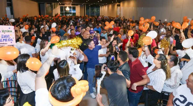 David Almeida reúne mais de 500 lideranças e apresenta novas entregas
