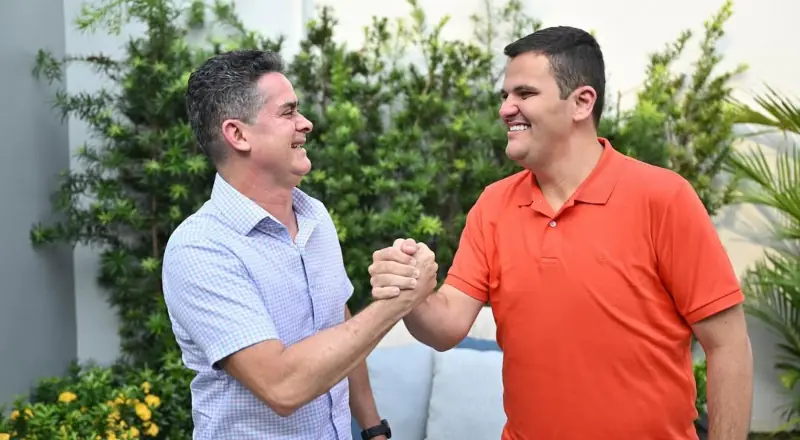 Eleições 2026: David Almeida anuncia transição para Renato Junior