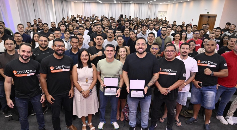 Prefeito David Almeida anuncia edital com 590 vagas para a Guarda Municipal