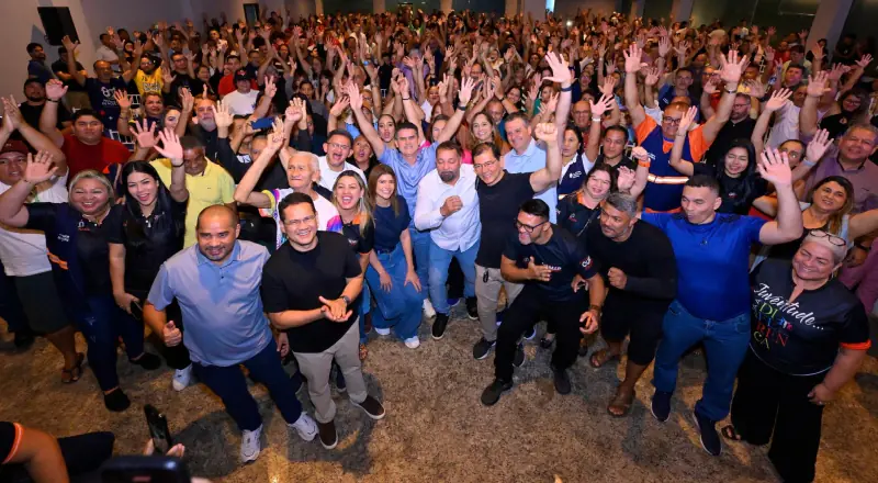 David Almeida reúne mais de 250 lideranças para prestação de contas