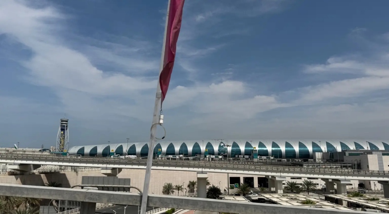 Emirados Árabes Unidos anunciam fechamento do espaço aéreo agora