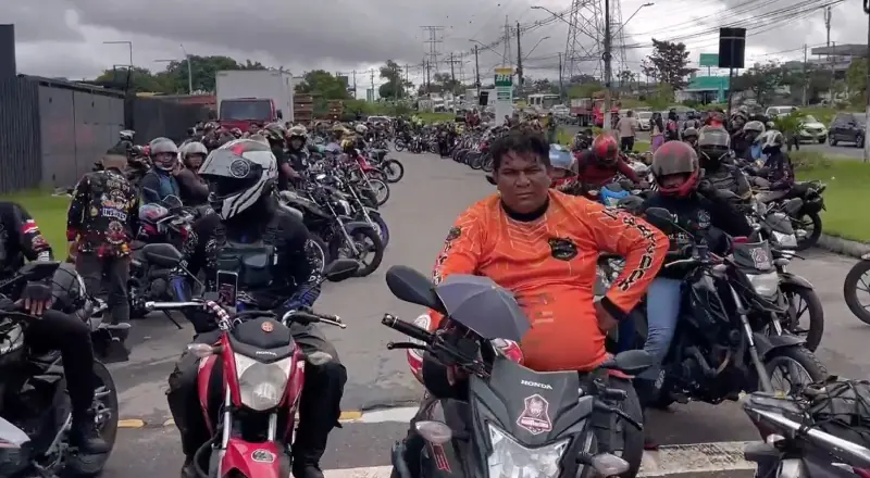 “Tudo parado!”: motociclistas protestam contra PL 152/2025 em Manaus