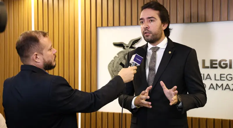 Lei de Thiago Abrahim oferece apoio psicológico a vítimas de AM