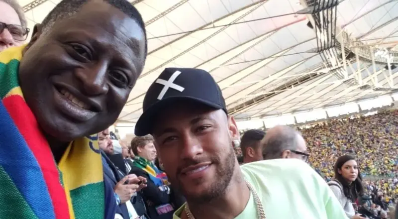 Deputado envia ofício à CBF para convocação de Neymar na Copa