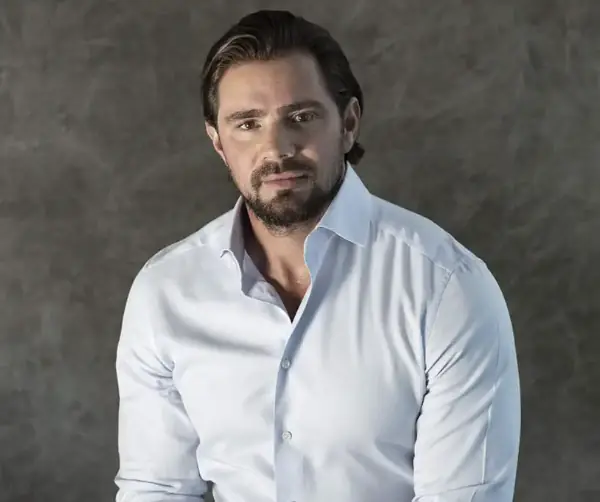PF aponta novas suspeitas contra Daniel Vorcaro e STF mantém prisão