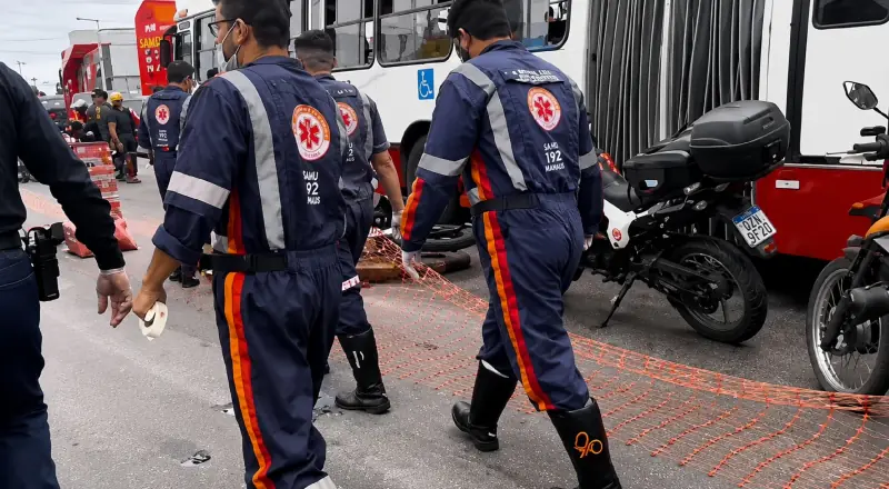 Mulher morre em grave acidente na avenida Cosme Ferreira; saiba mais
