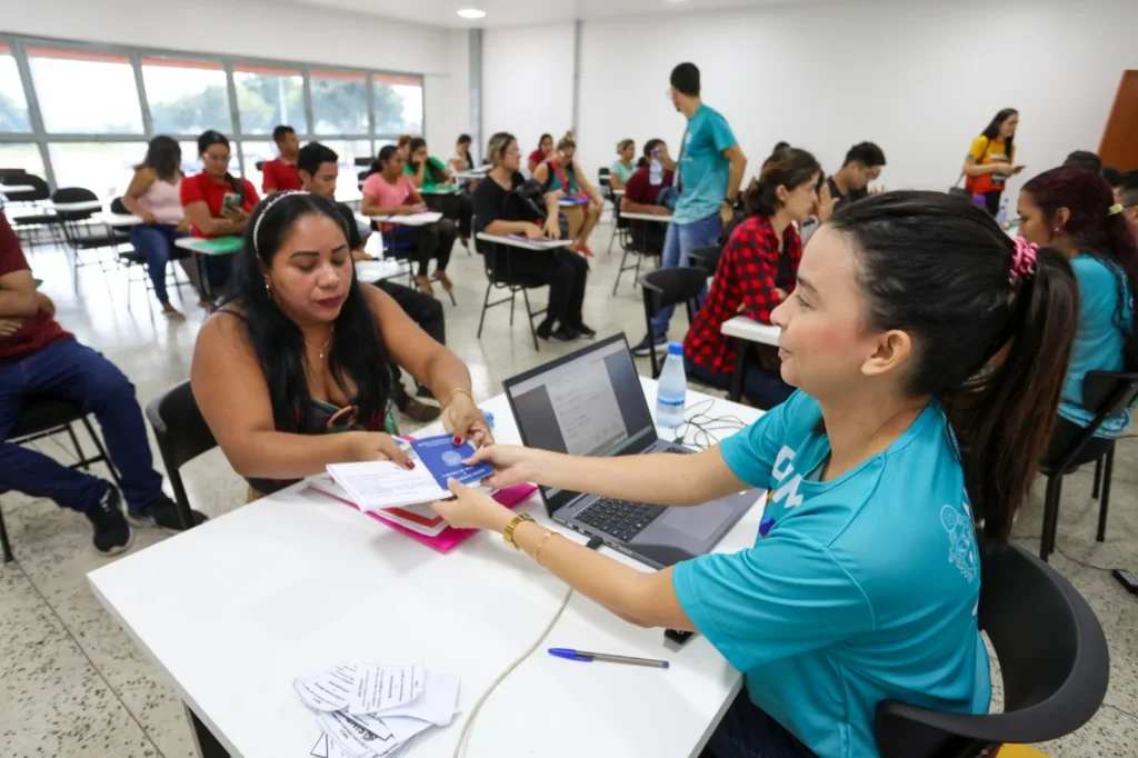 Sine Manaus oferta 648 vagas de emprego para novos candidatos