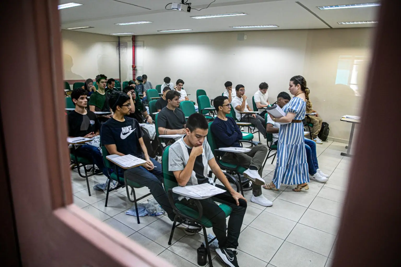 Com mais de 4,4 mil vagas, UEA lança Vestibular e SIS 2023