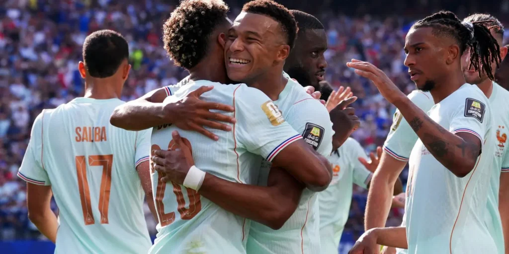 Sem zebras: semis da Copa do Mundo são de campeões novamente