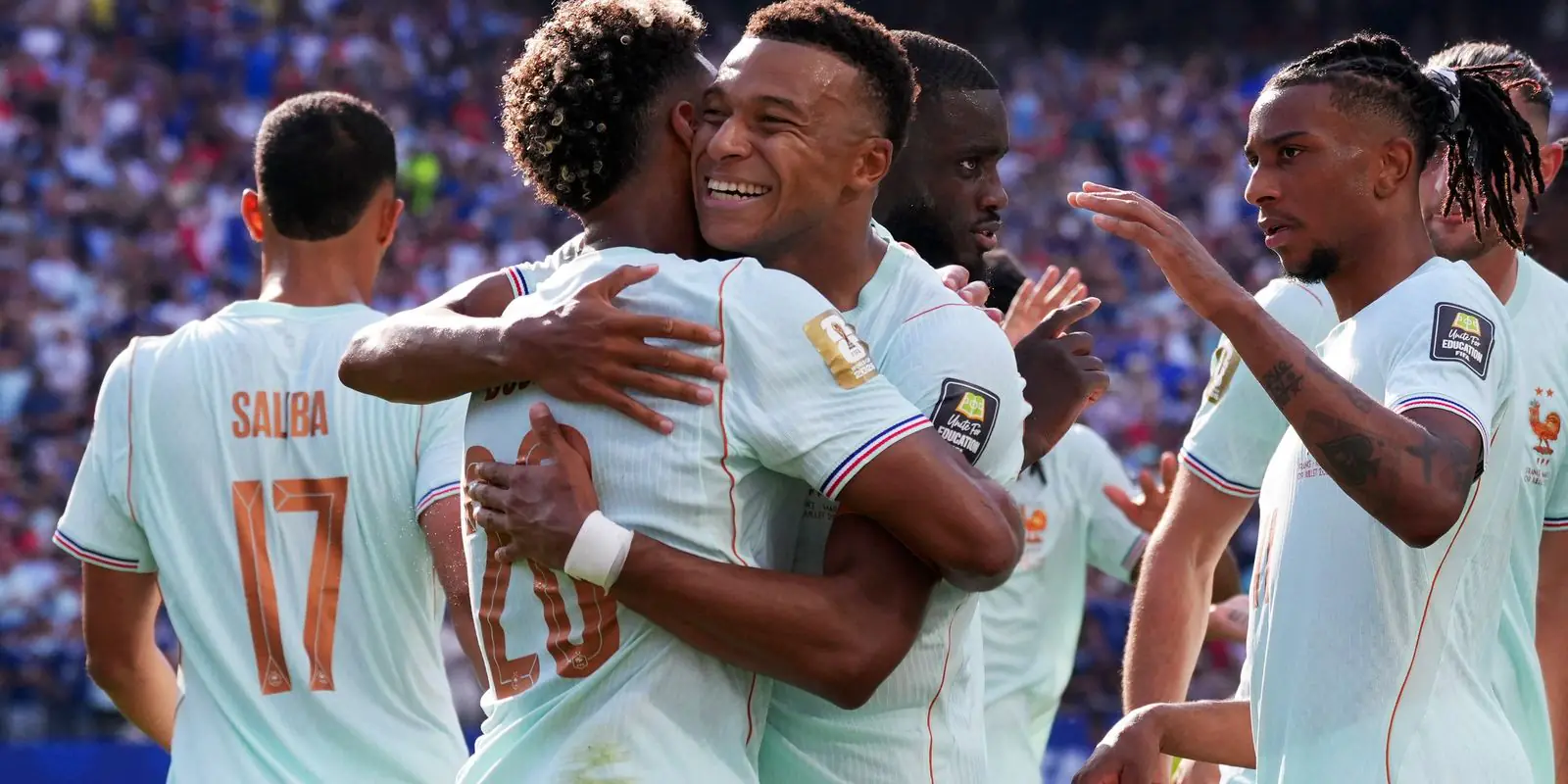 Sem zebras: semis da Copa do Mundo são de campeões novamente