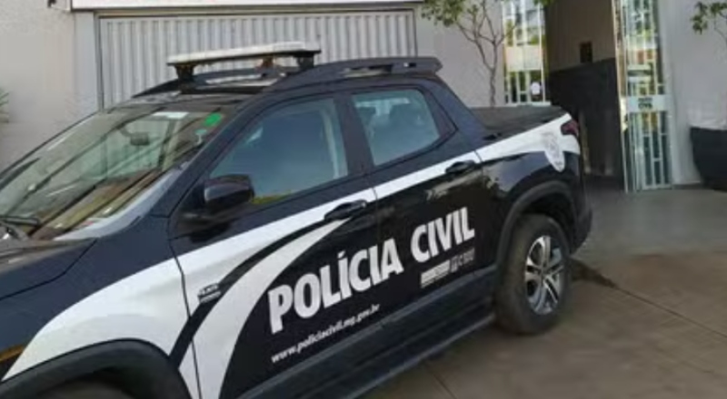 Absurdo! Mãe flagra padrasto em ato inaceitável com filha