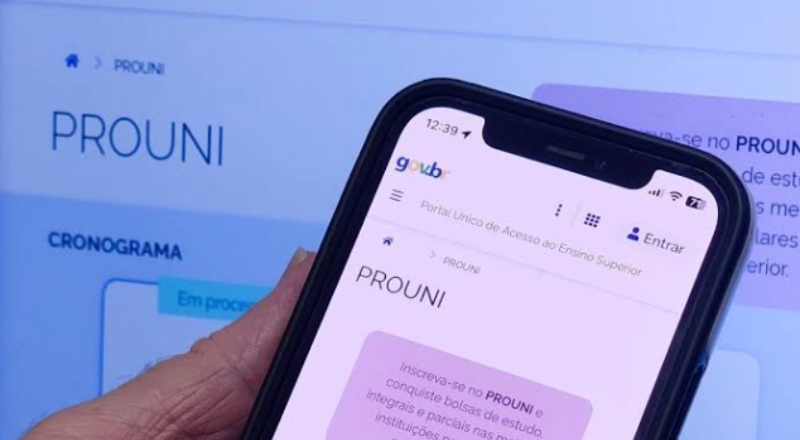 Prouni abre prazo para pré-selecionados garantirem bolsas