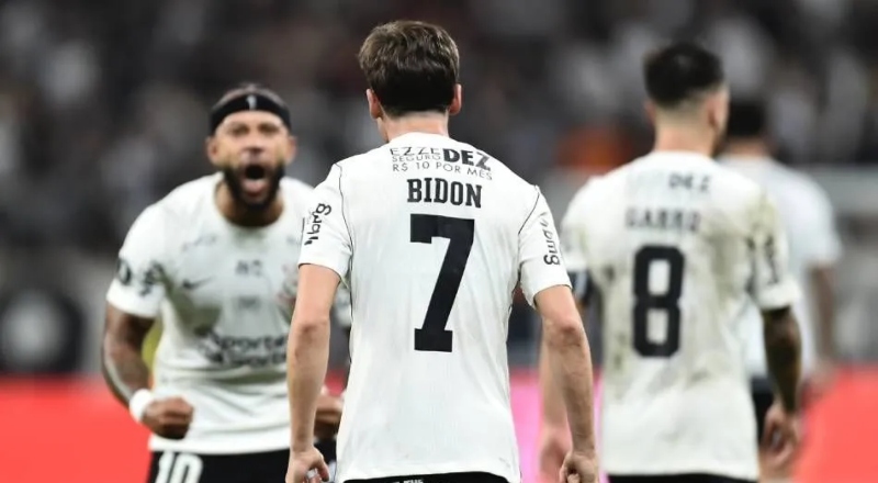 Libertadores: Corinthians avança com gol no último minuto