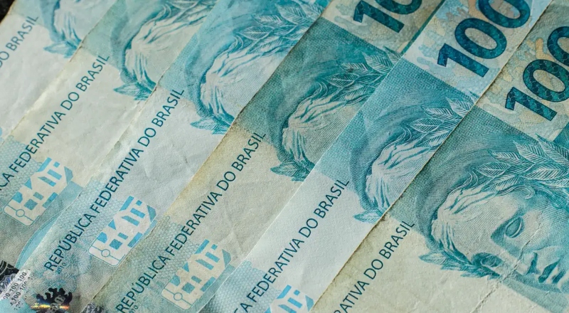 Homem é preso acusado de golpear idosa e roubar R$ 37 milhões
