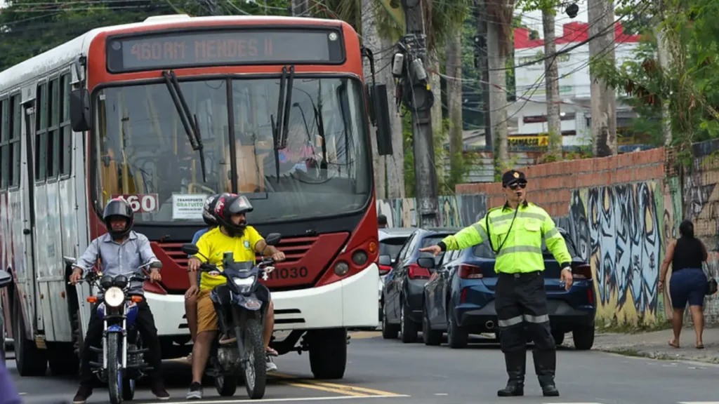 Após decisão do STF, Manaus amplia gratuidade dos ônibus até 20h